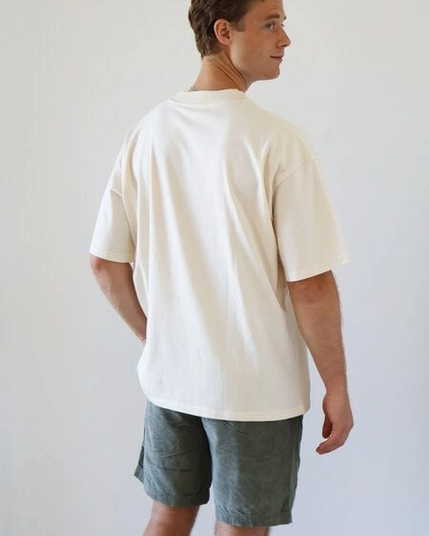 Kultgut Relax Cord Shorts / 100% Biobaumwolle - leicht elastisch – Ansicht 4