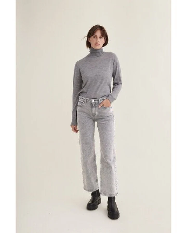 Basic Apparel Mom-Fit Jeans ELISA aus Bio-Baumwolle