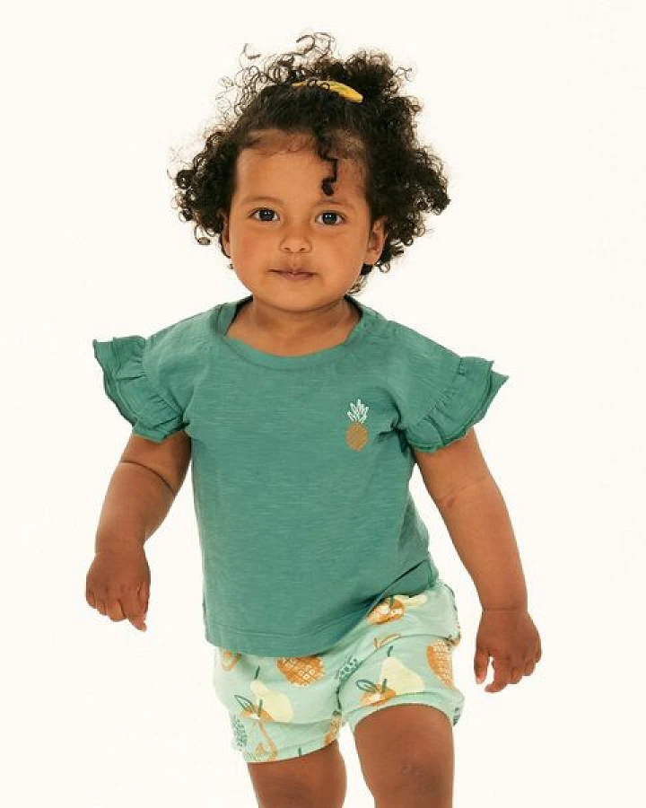 Sense Organics Baby T-Shirt in smaragdgrün, Modell ADA
