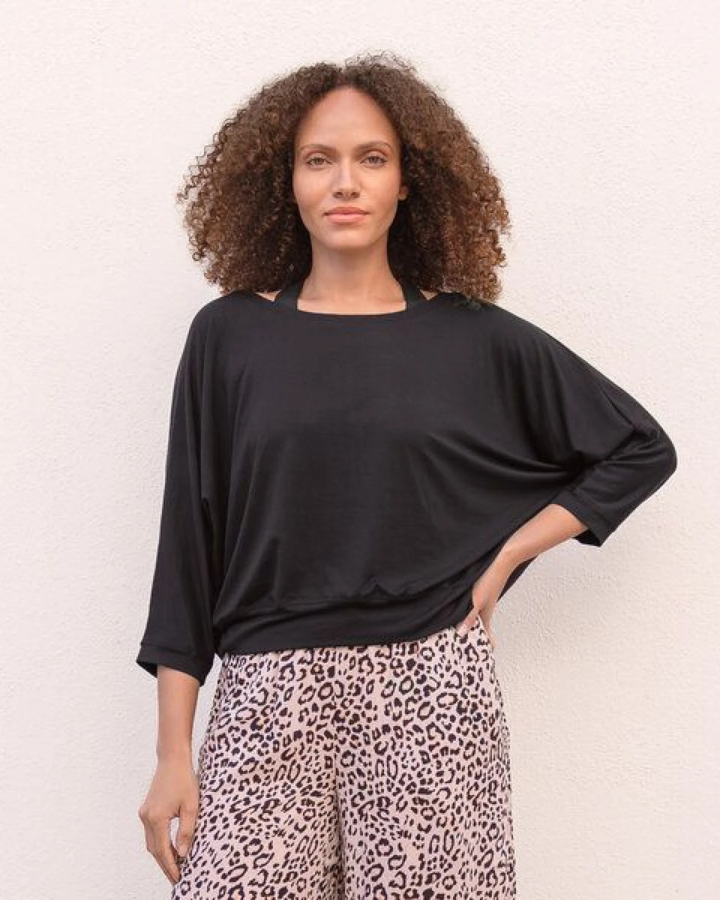 Jaya FRIDA - ¾ Shirt im lässigen loose Fit Style aus elastischem Tencel-Biobaumwoll-Mix – Ansicht 3