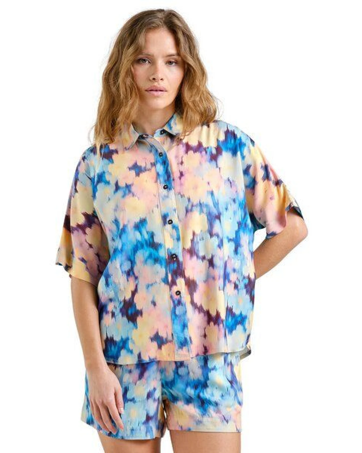 DEDICATED Alsvik - Buntes Shirt aus Lyocell – Ansicht 3