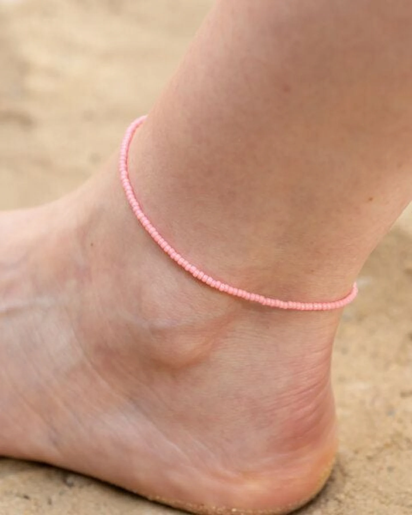 juni Perlen Fußkettchen Lychee rosa - optional mit goldener Fußkette – Ansicht 4