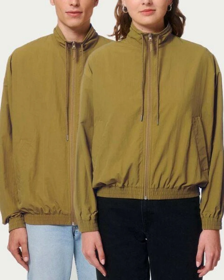YTWOO Nachhaltige Urban Jacke aus recyceltem Nylon