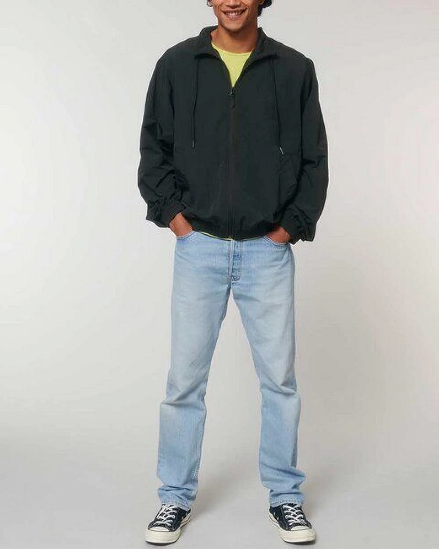 YTWOO Nachhaltige Urban Jacke aus recyceltem Nylon – Ansicht 2