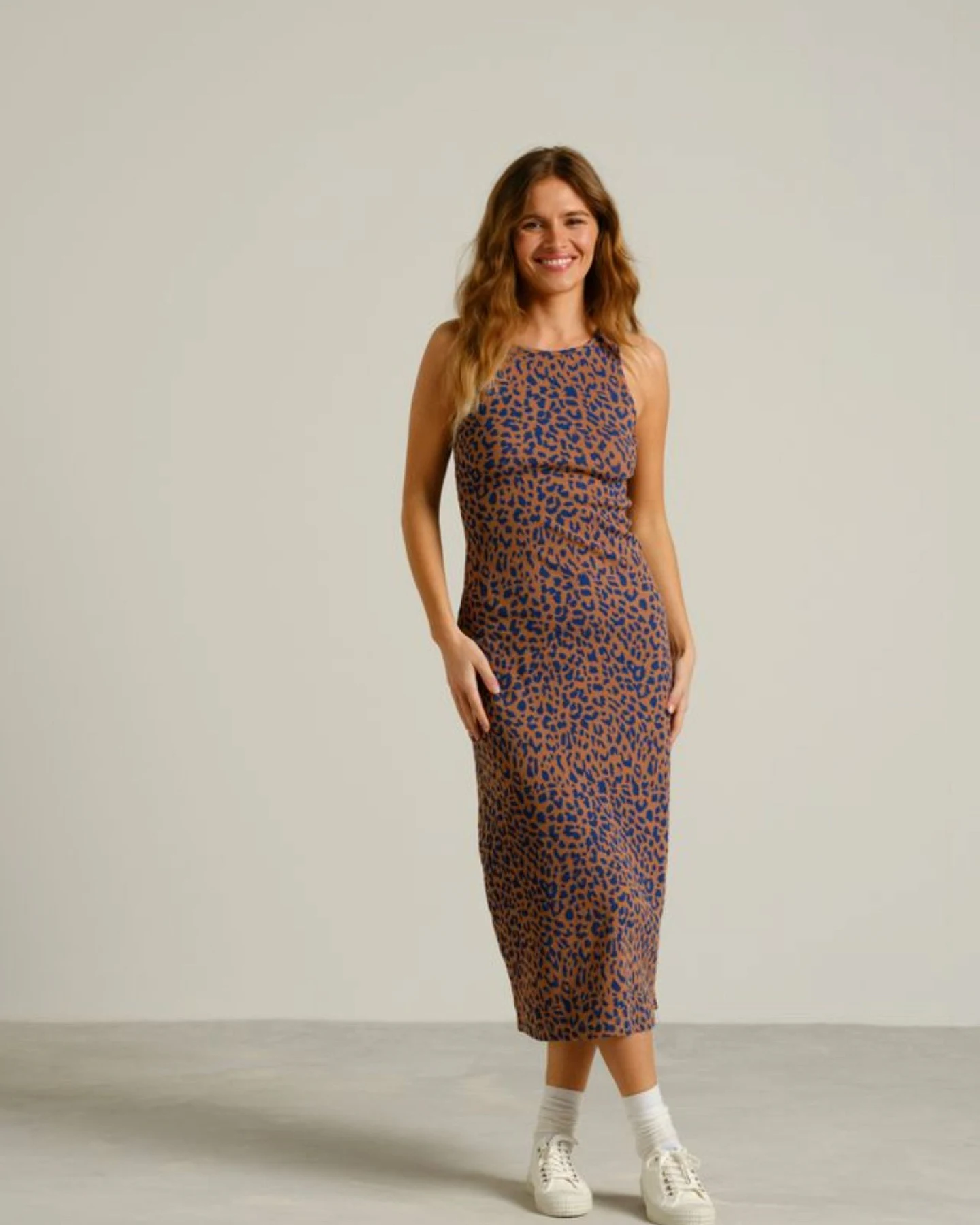 Kleid Motala Rib Leopard Light Brown – Ansicht 4