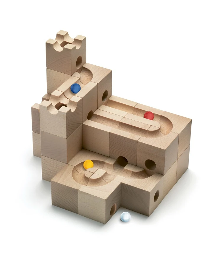 Kugelbahn aus unbehandeltem Buchenholz Standard 32 Maße: 5 x 5 x 5 cm