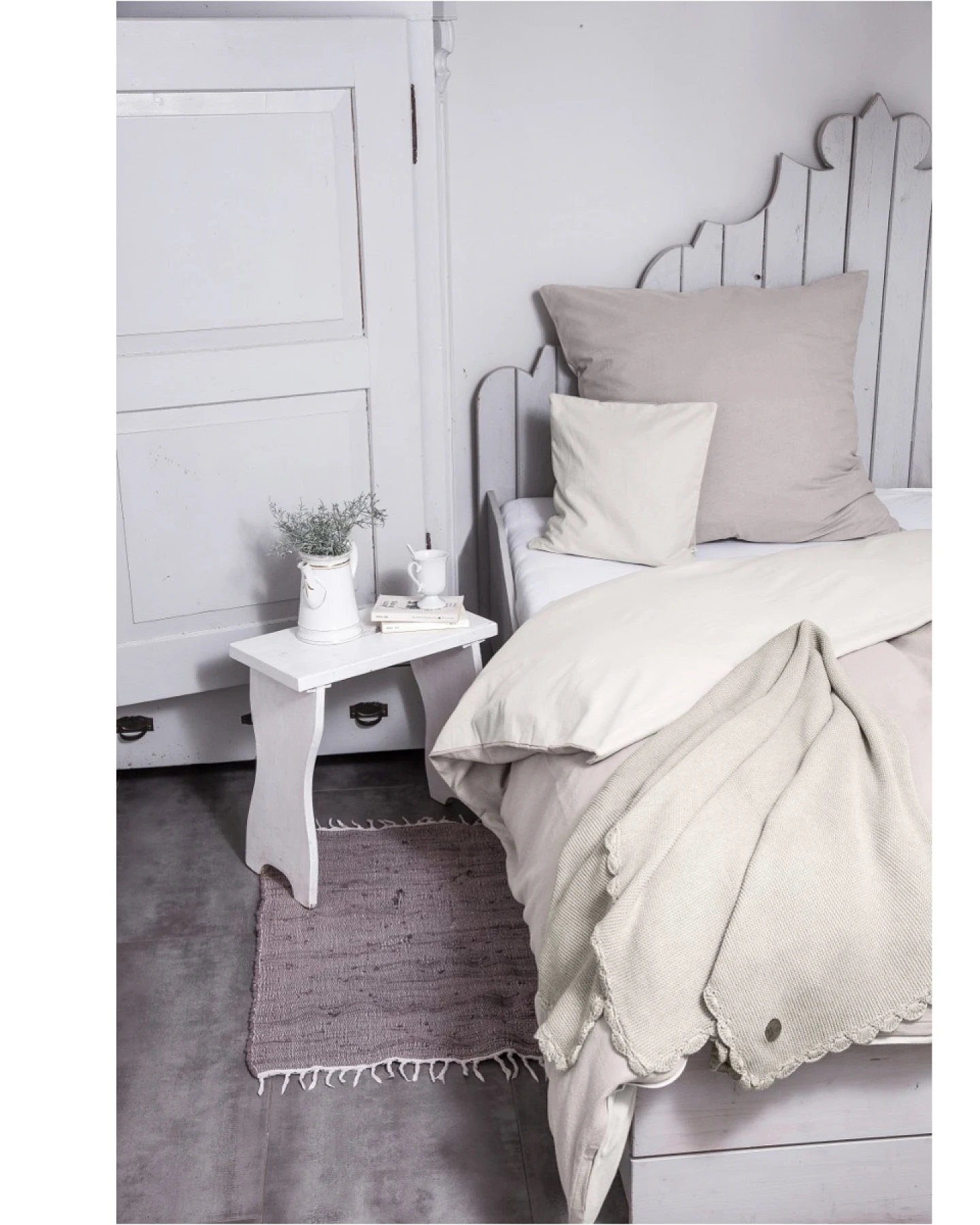 Biber Bettwäsche zum Wenden Bio-Baumwolle grau Bettbezug 155 x 220 cm, Kissen 80 x 80 cm – Ansicht 2