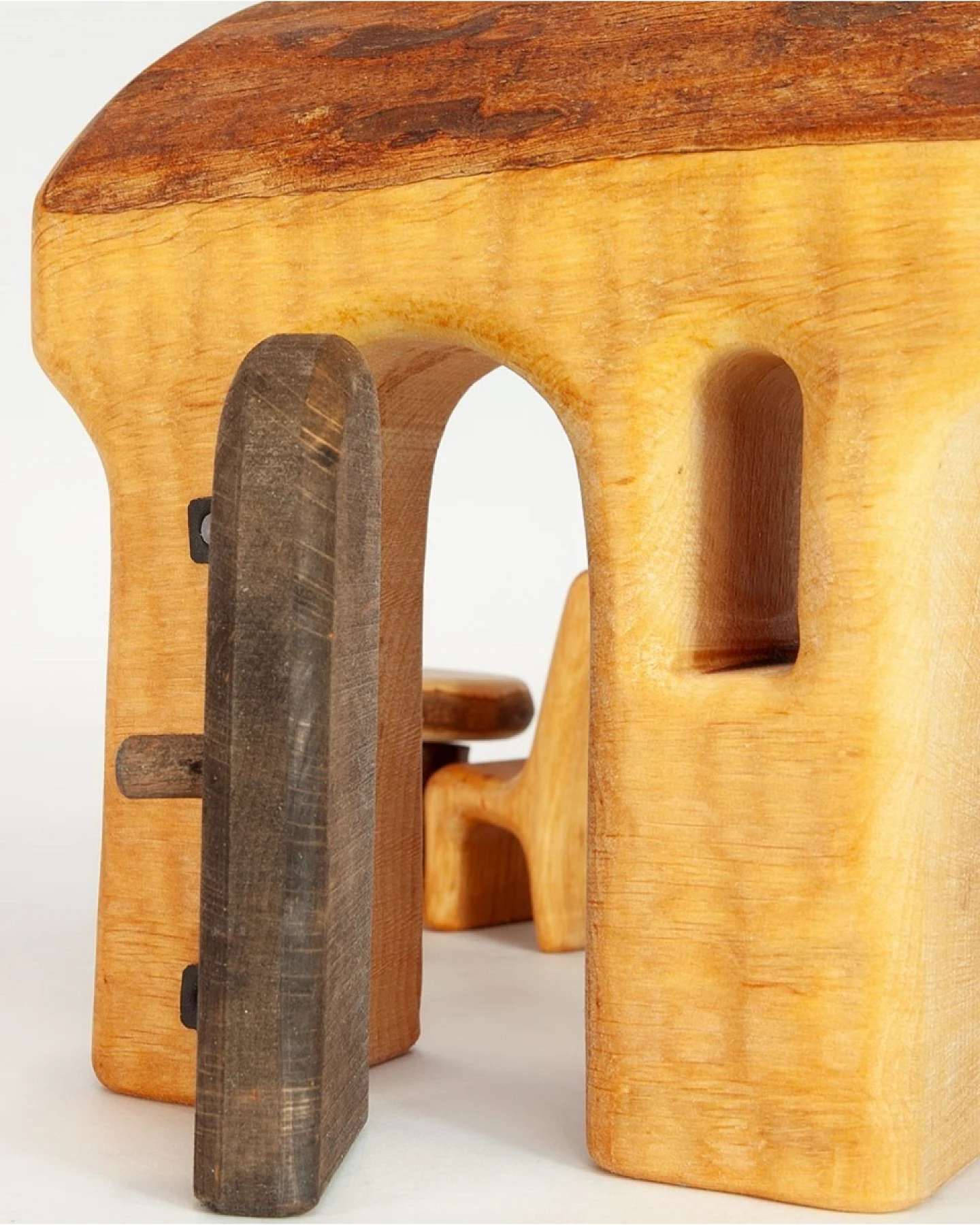Holzbausteine natur Haus mit Borke und Garten, Erlenholz 8-teilig – Ansicht 2
