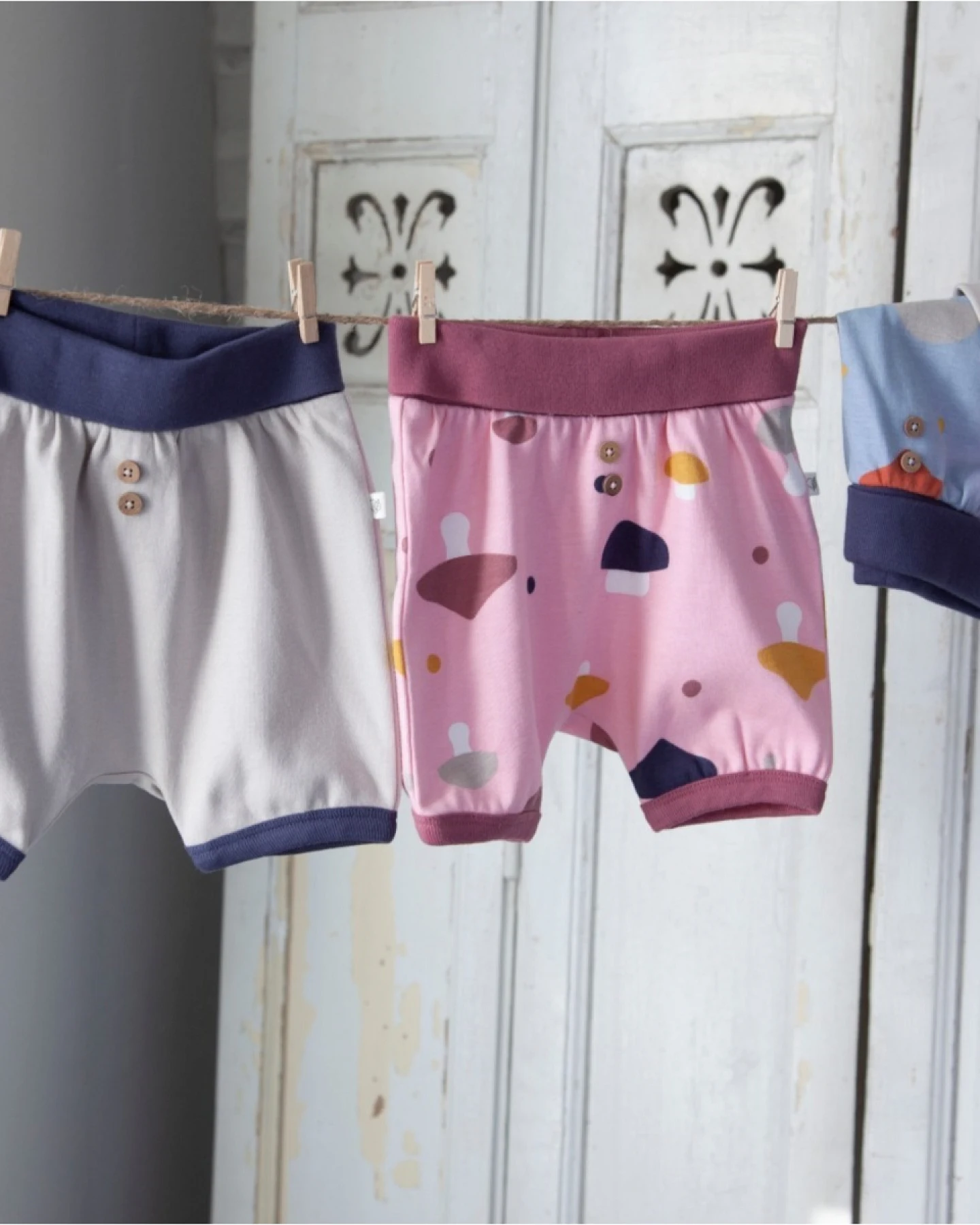 Pumphose Baby kurz Bio-Baumwolle beige-blau Gr.50/56 – Ansicht 2
