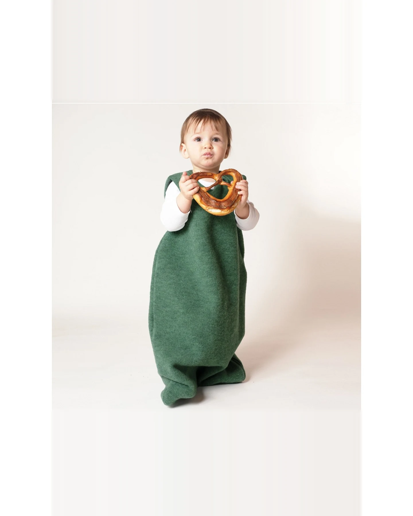 Schlafsack Baby ohne Arm Bio-Merinowolle Fleece Ganzjahr salbei Gr. 74/80 – Ansicht 2