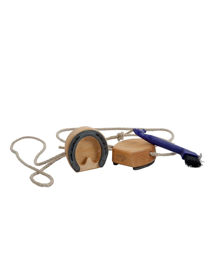 Kinder Shaddy Hufe Spielzeughufe aus Erlenholz mit echten Hufeisen Maße 12 x 11 x 5 cm
