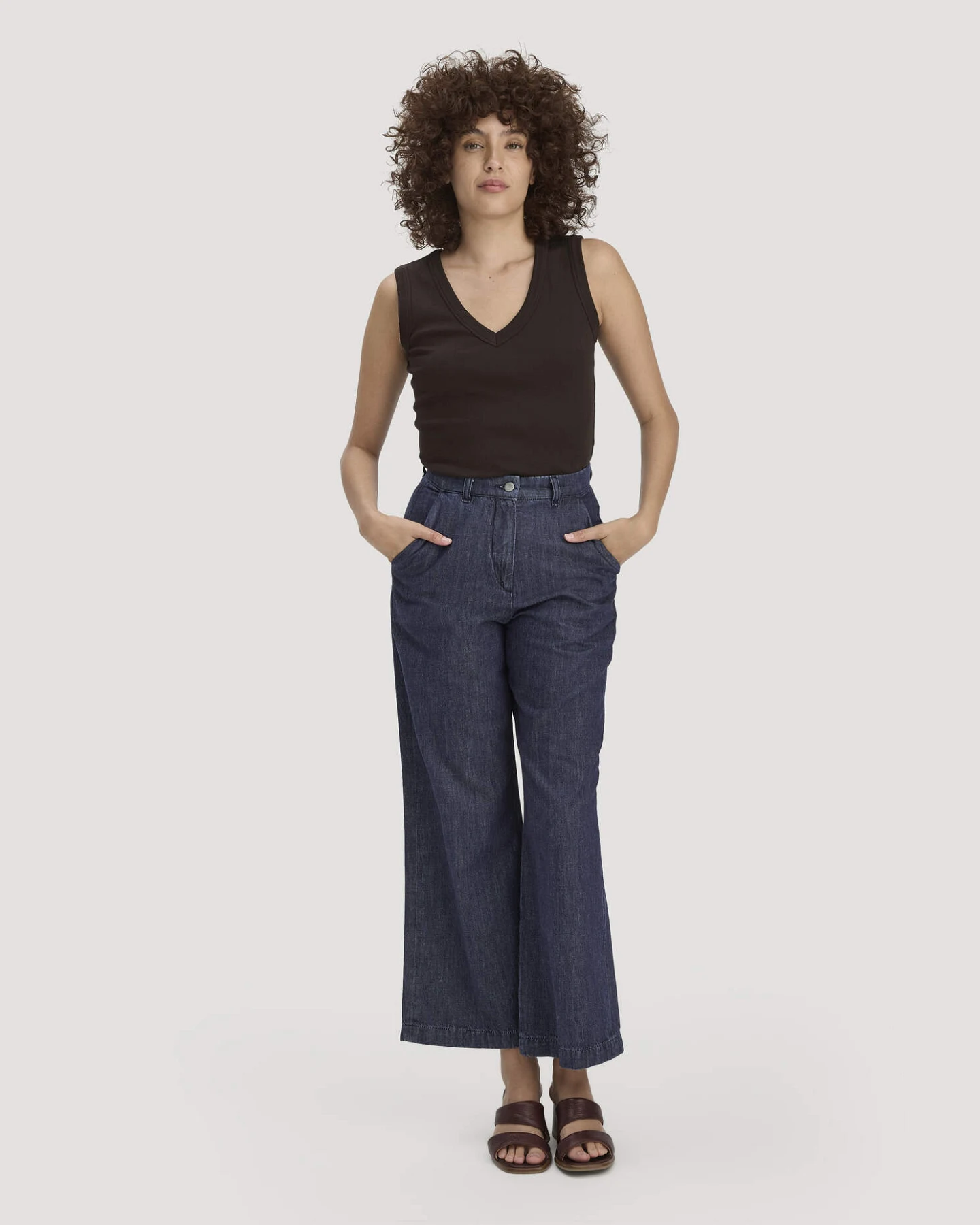 hessnatur Damen Softrib Top Fitted aus Bio-Baumwolle und TENCEL™ Modal - braun - Größe 42 – Ansicht 2