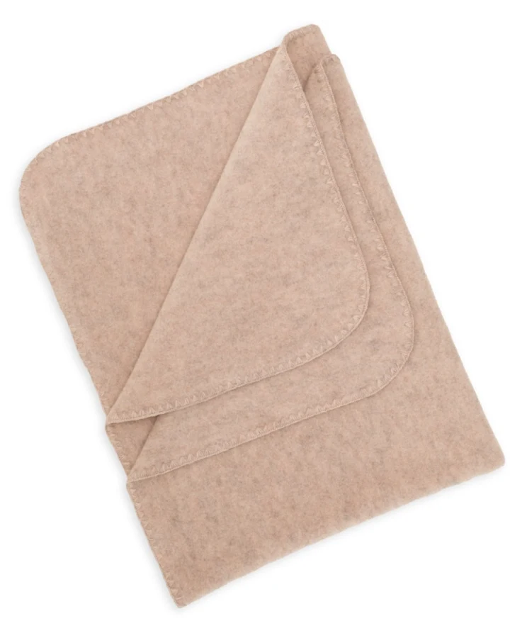 Produktseite: Engel Natur Babydecke mit Muschelkante Bio-Merinowolle Fleece melange-sand Maße 80 x 100 cm