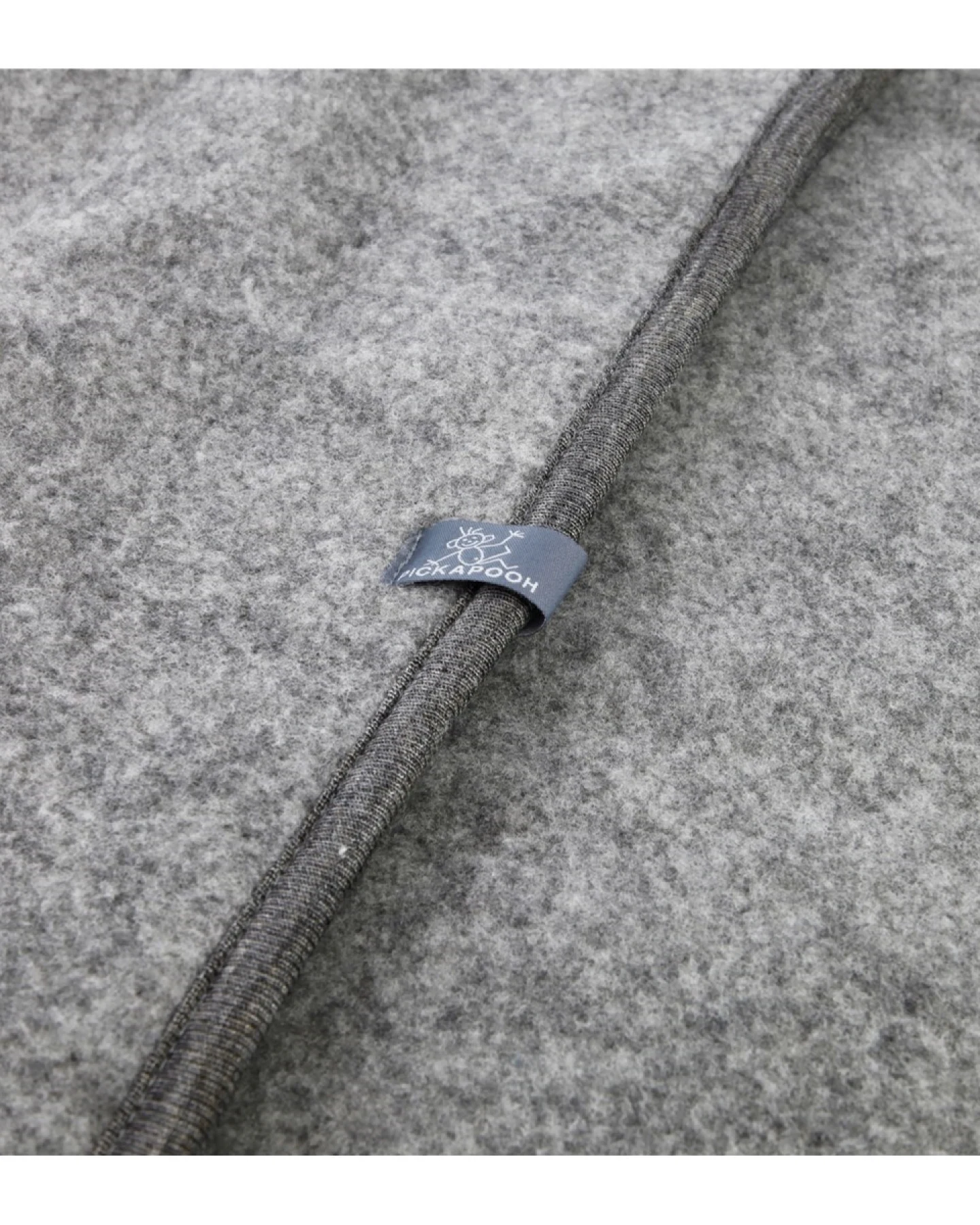 Pickapooh Kuscheldecke Bio-Merinowolle Fleece grau Maße 160 x 180 cm – Ansicht 2