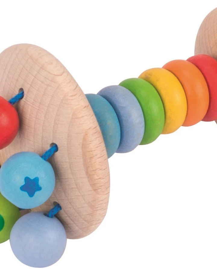 goki baby Greifling und Rassel aus Holz "Regenbogen" Länge 11 cm