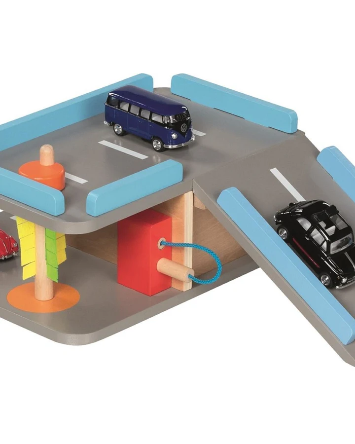 goki Kinder Parkhaus City mit Tankstelle und Waschanlage aus Holz Maße 22 x 33 x 11,5 cm