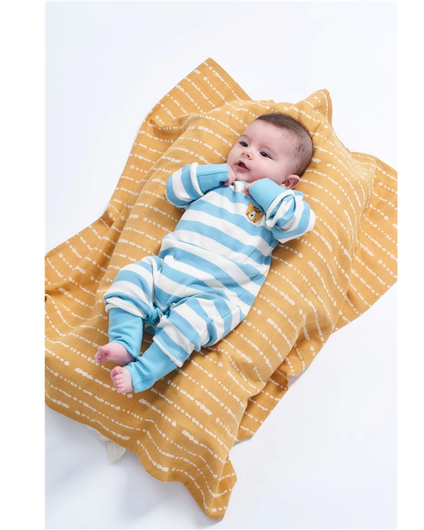 Sense Organics Baby und Kinder Schlafanzug mit Umschlagbündchen aqua Gr. 74 (6-9 Monate) – Ansicht 2