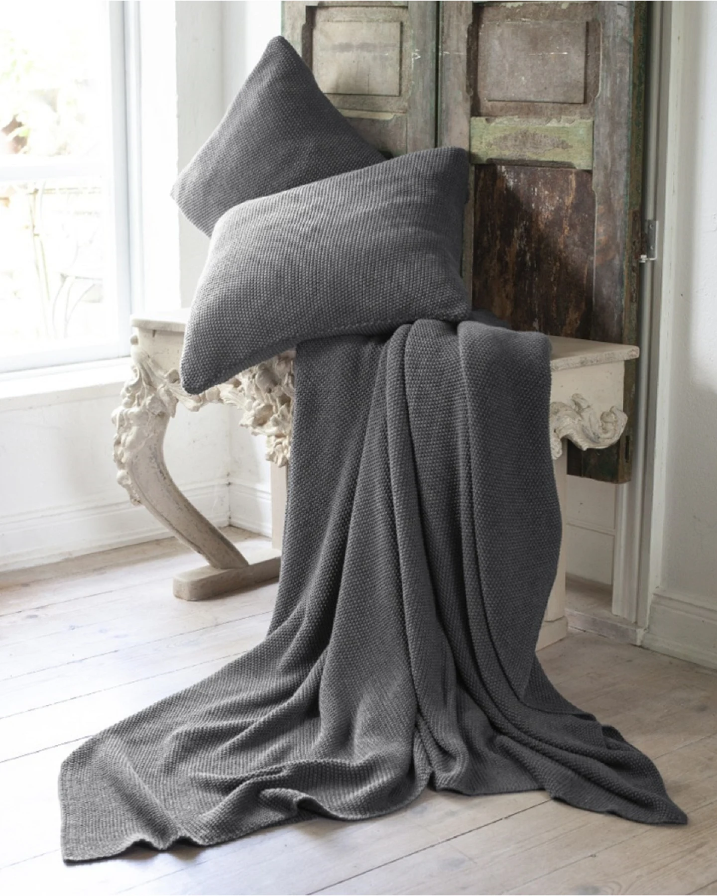 Kissenbezug 50x50 cm Bio-Baumwolle Strick dark grey Mit Reißverschluss – Ansicht 2