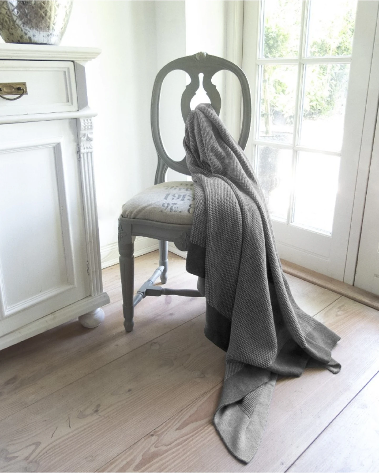 Kuscheldecke für Erwachsene Bio-Baumwolle light-dark grey-melange Maße 150 x 200 cm – Ansicht 2