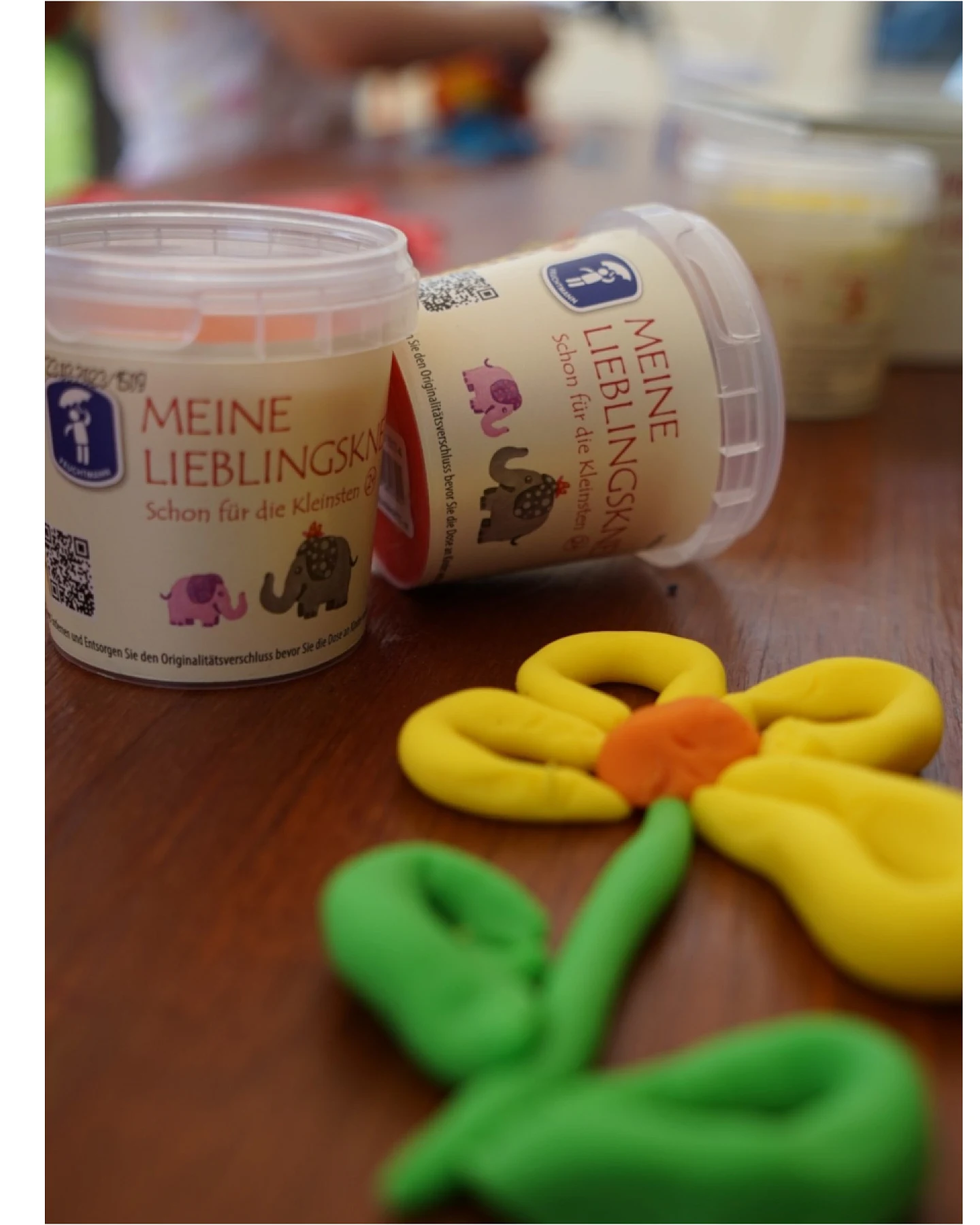 "Meine Lieblingsknete", zum Kneten und Modellieren 4 x 150 g – Ansicht 2