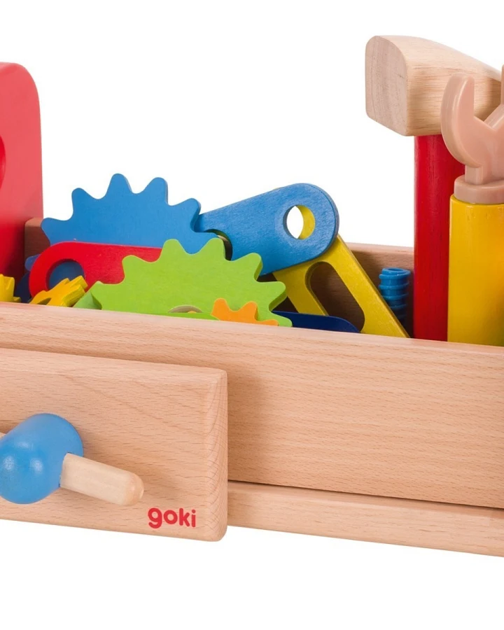 goki Kinder Werkbank Werkzeugkiste aus Holz 36-teilig 27 x 20 x 15 cm