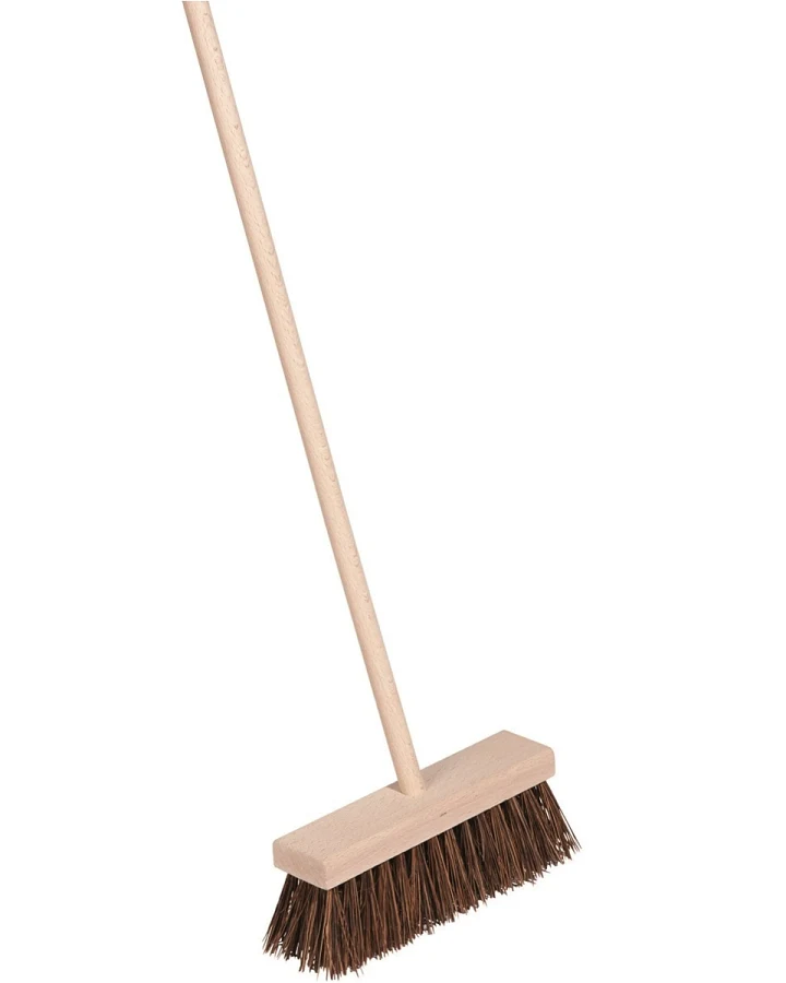 goki Kinderbesen aus Holz mit Naturborsten Länge 97 cm