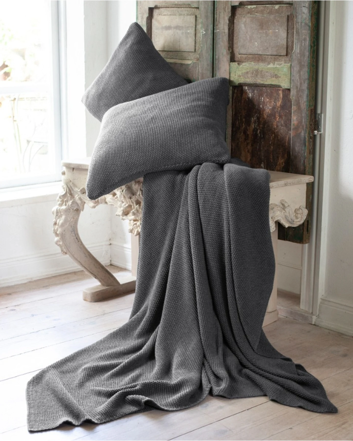 Kuscheldecke für Erwachsene Bio-Baumwolle dark grey Maße 150 x 200 cm – Ansicht 2