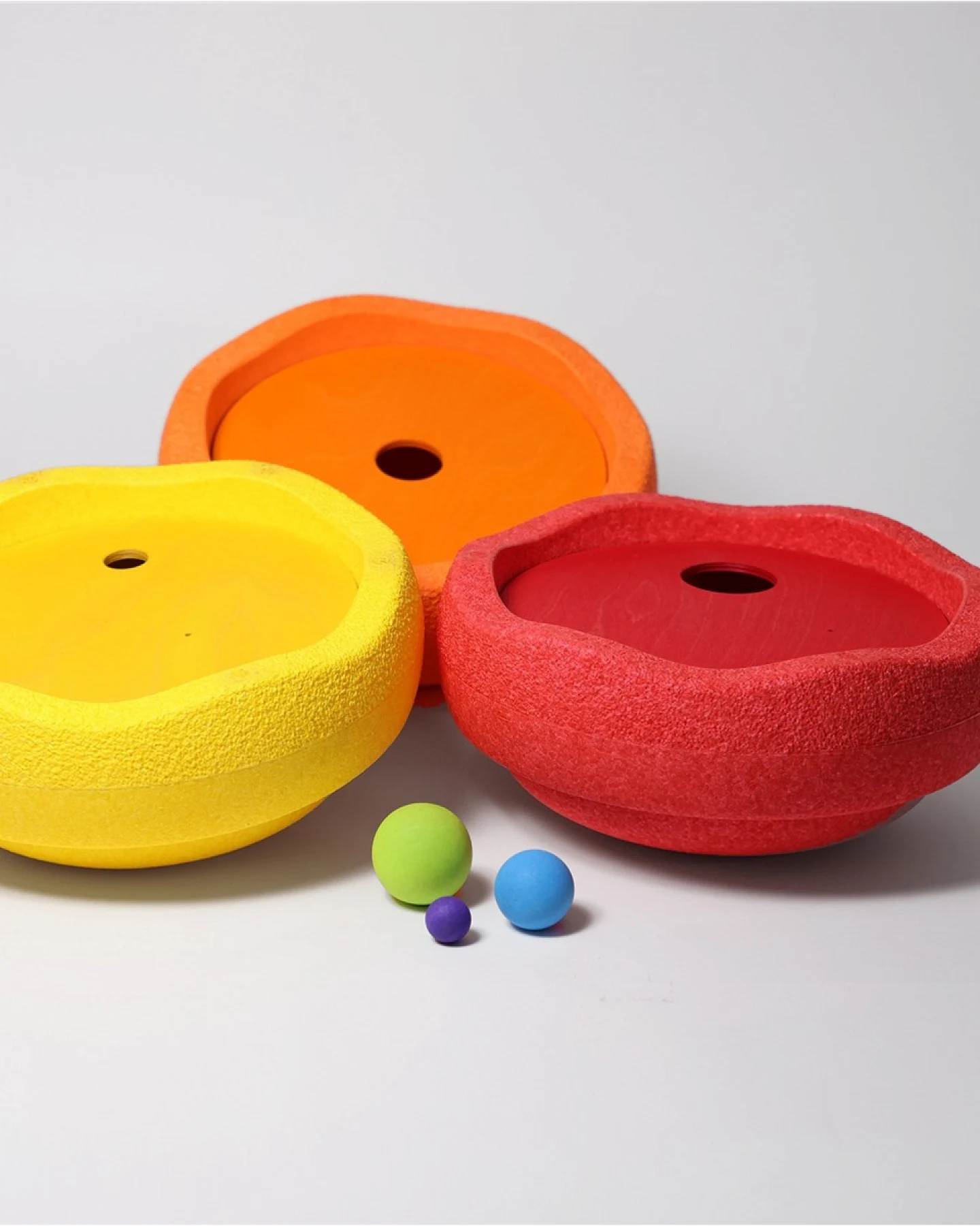 Grimms GRIMM’S x Stapelstein® Kullerscheiben warm rainbow Scheiben Ø 21,4 cm , Kugeln Ø 20,35,45 mm – Ansicht 2