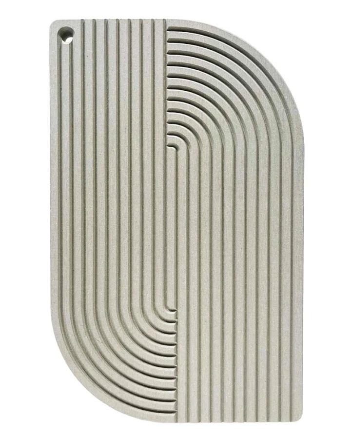 Schneidebrett "Lines" aus nachhaltigem Holzwerkstoff seidengrau Maße 42 x 26 x 1,9cm