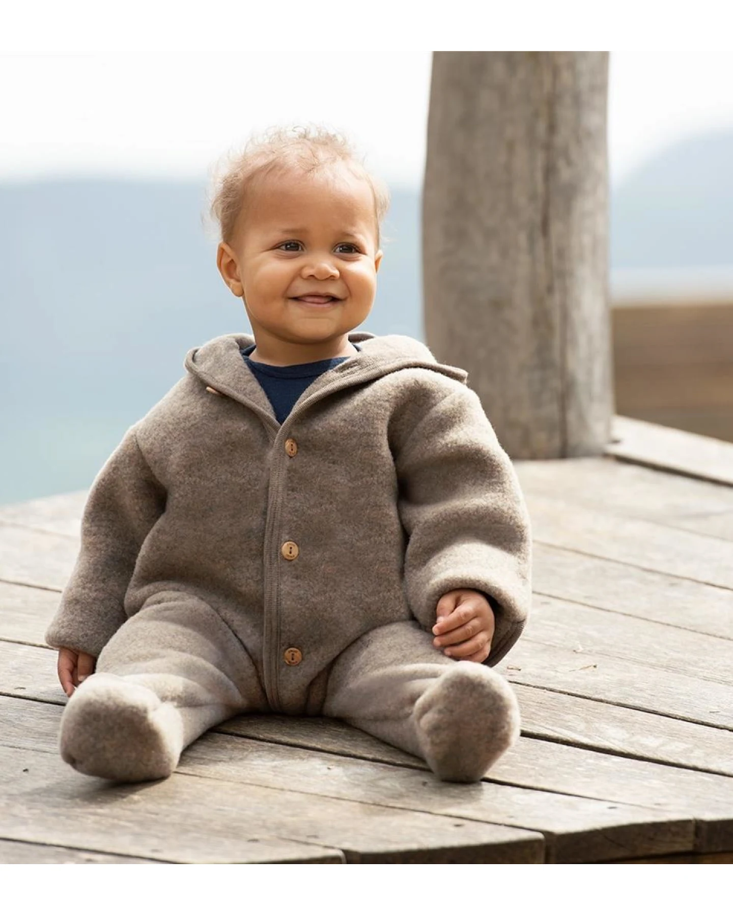 Engel Natur Baby Kapuzenoverall Bio-Merinowolle Fleece walnuss-melange Gr. 62/68 – Ansicht 2