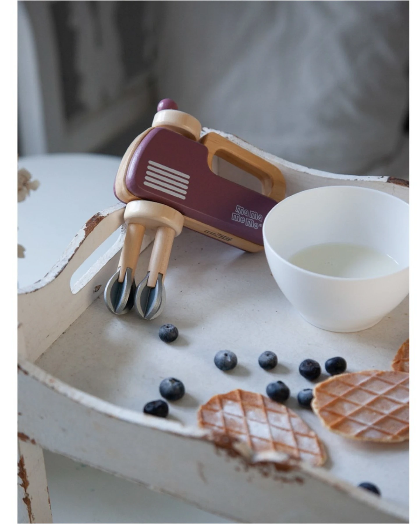 Kinder Handmixer aus Holz kirschblüte Maße 17 x 13 x 4,5 cm – Ansicht 2