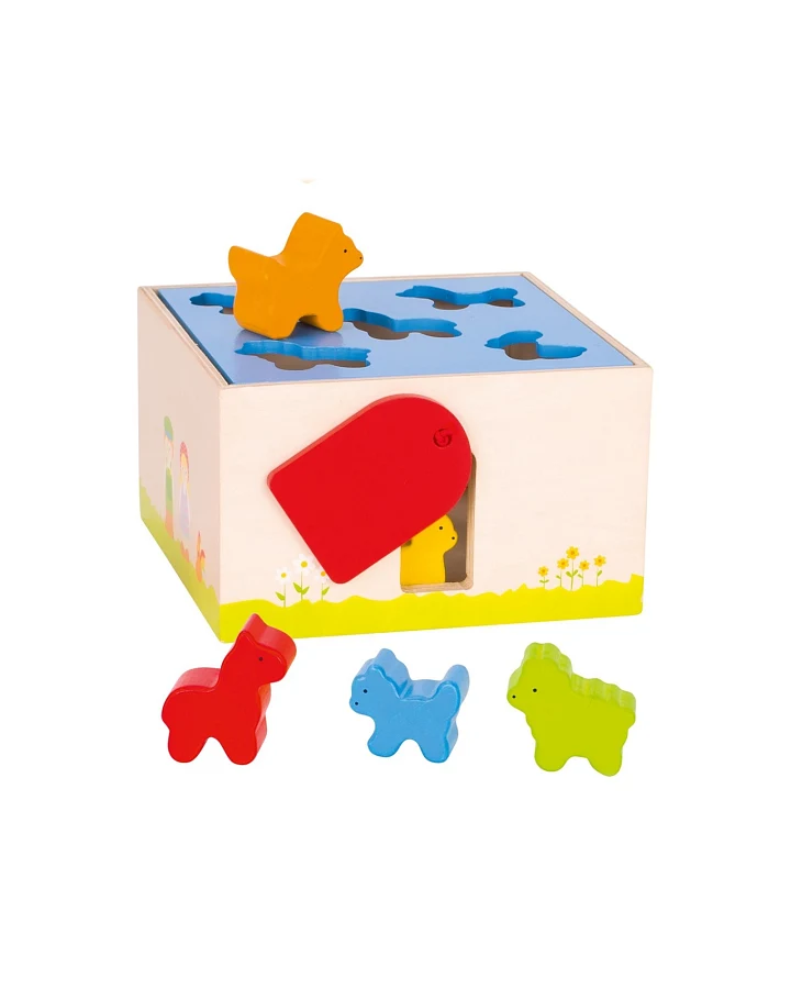 goki Sortierbox und Steckspiel Bauernhof aus Holz, 7-teilig, bunt lackiert Maße 16,5 x 16 x 9,5 cm