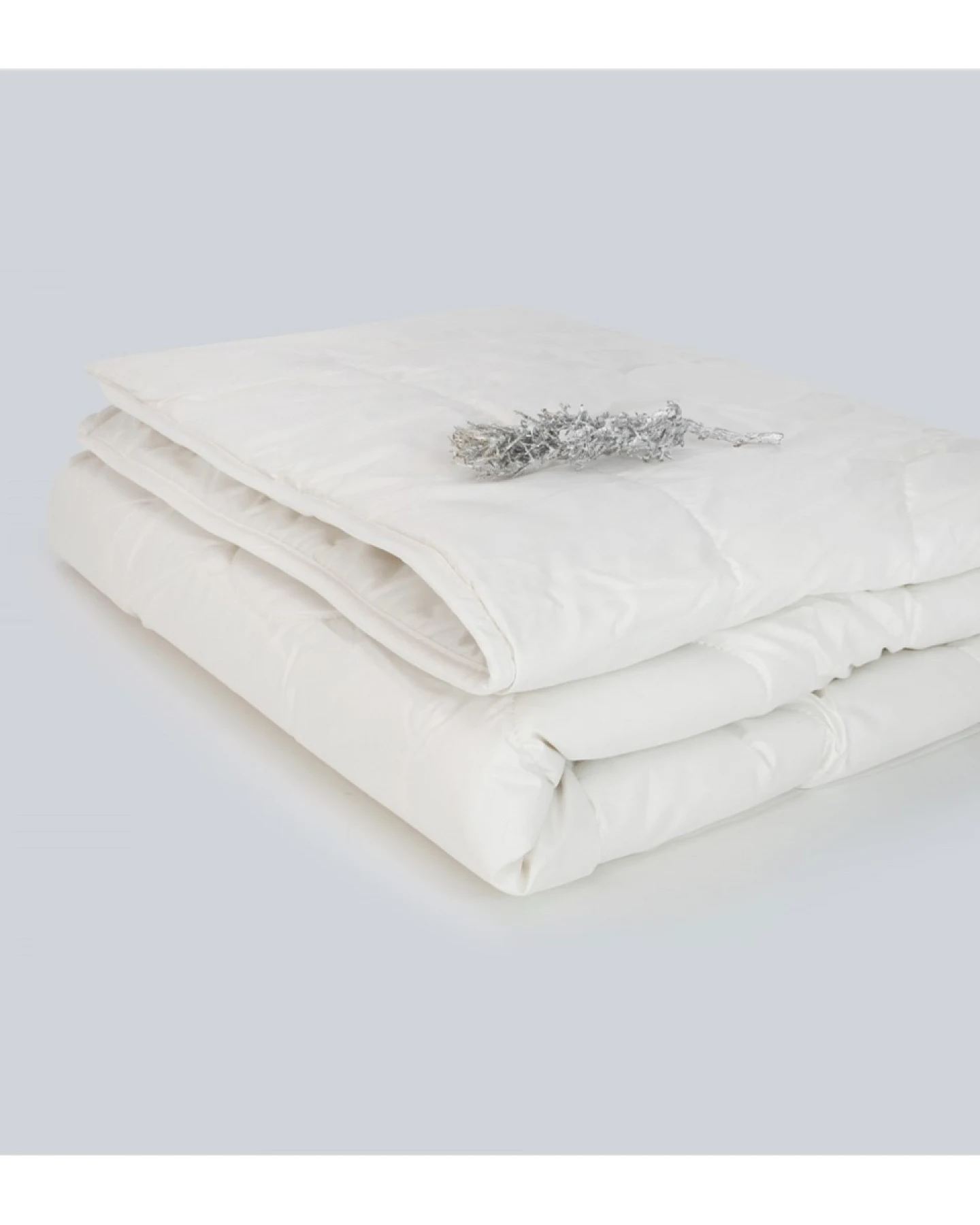 Baby- und Kinderbettdecke Merino-Lammschurwolle (kbT) 100 x 135 cm, 450 g (Sommer) – Ansicht 2
