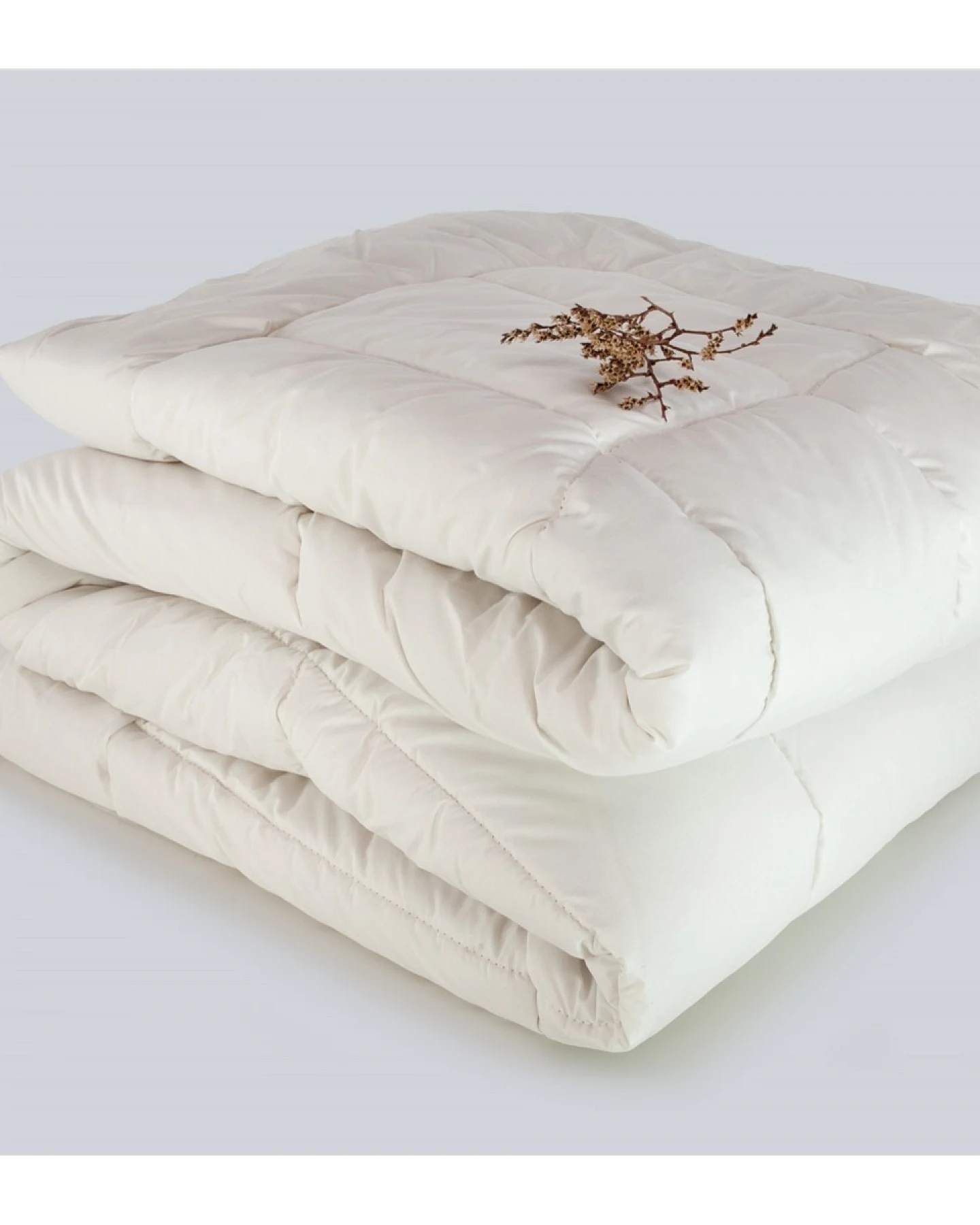 Bettdecke Bio Merinowolle mit Zirbe 135 x 200 cm, 1200 g (Ganzjahr) – Ansicht 2
