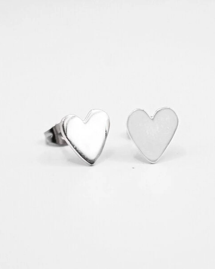 pakilia Ohrstecker "Corazón en chapa"