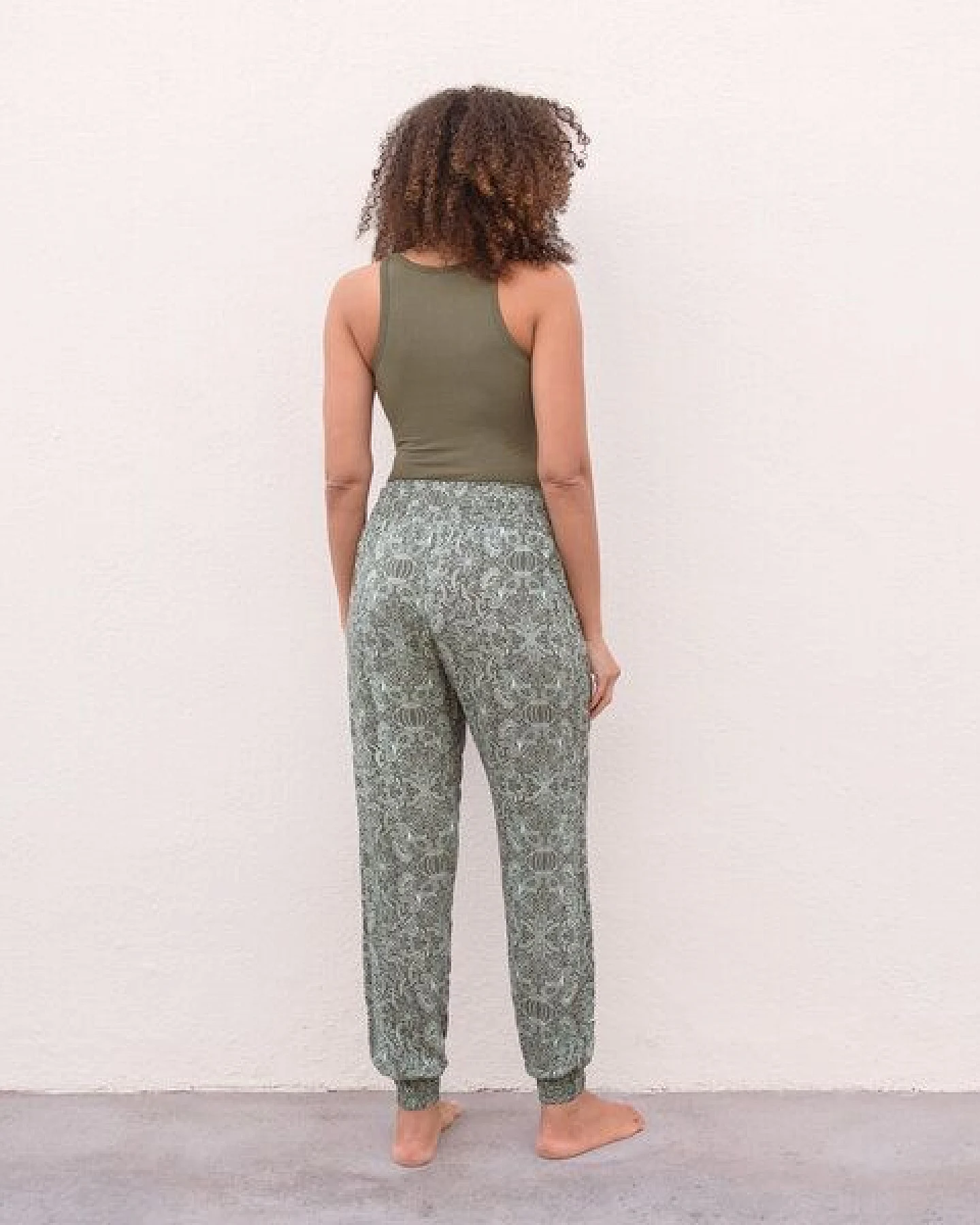 Jaya ANANDA PAISLEY - Damen - locker-leichte Sommerhose für Yoga und Freizeit – Ansicht 2