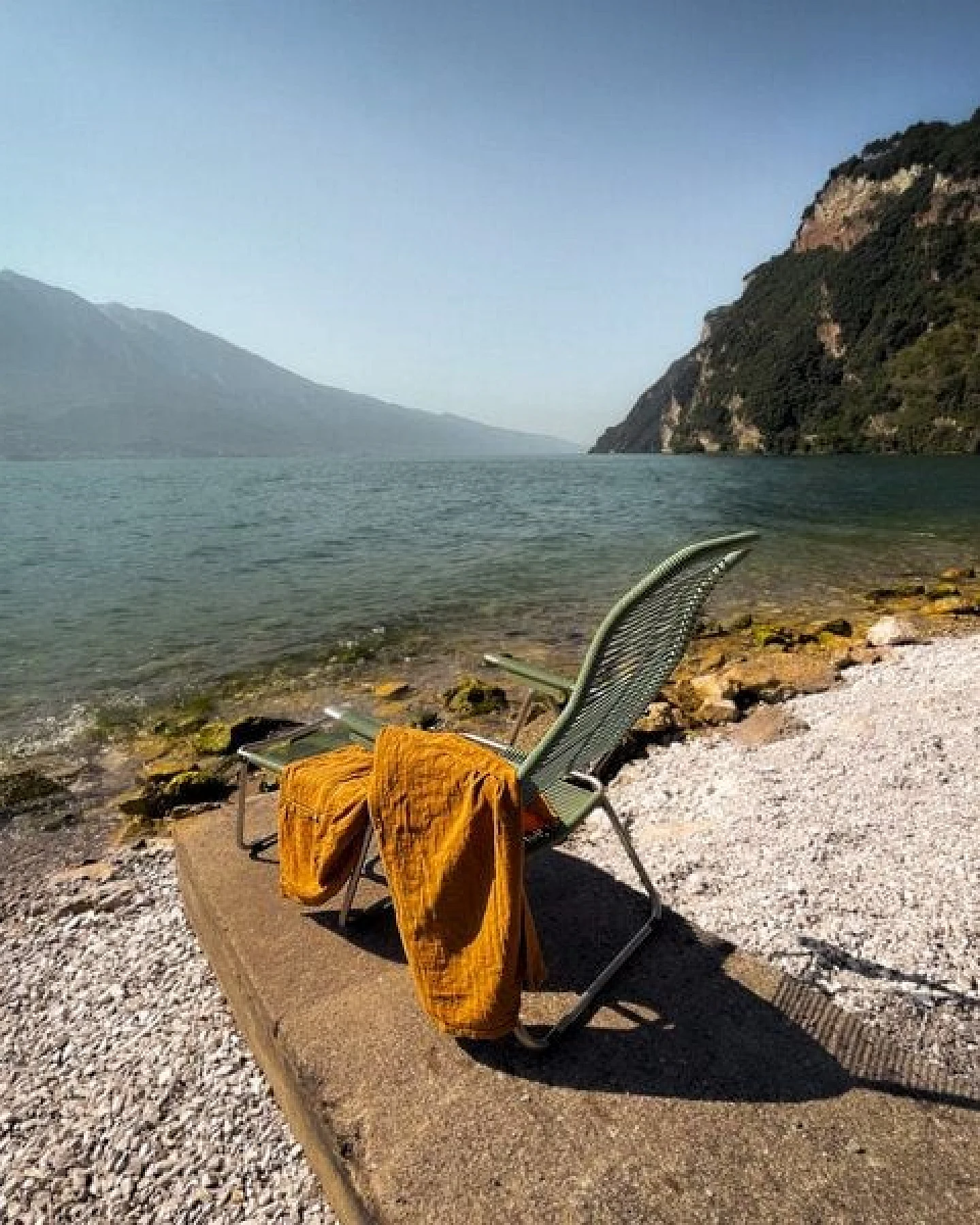 Liebe Deinen Planeten Bio Reisehandtuch XL Strandtuch 160x95cm aus BioBaumwolle, saugstark und schnell trocknend in vielen Farben – Ansicht 3