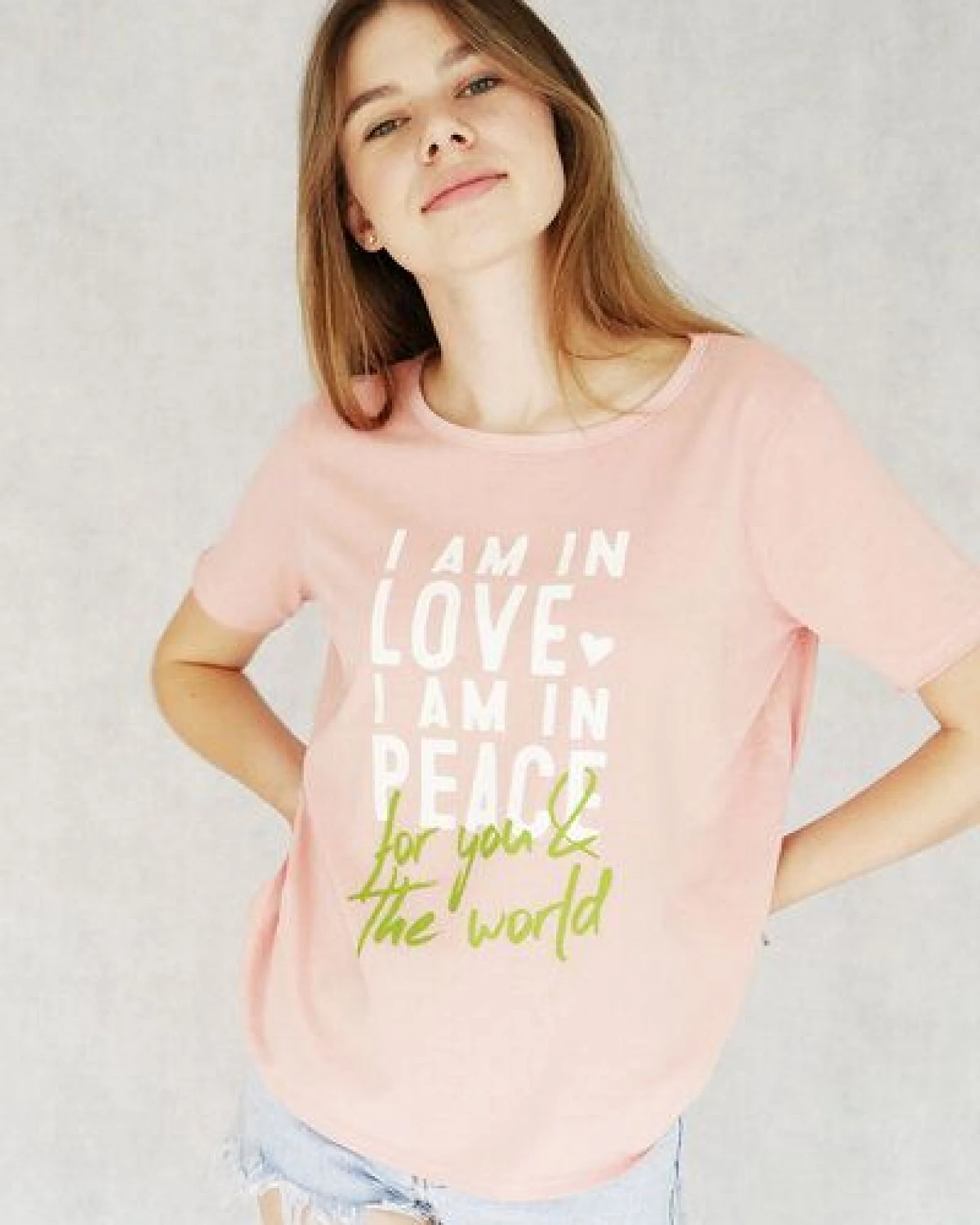 SPARKLES OF LIGHT pflanzengefärbtes Shirt – Ansicht 2