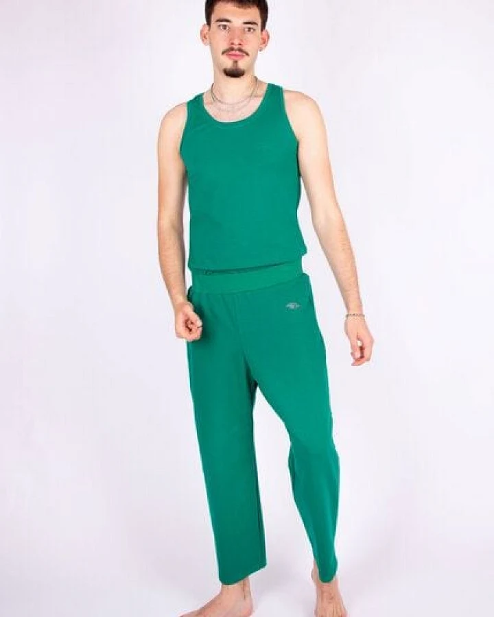ÆVRIL Unisex Yogahose // Emerald Green // Bio-Baumwolle
