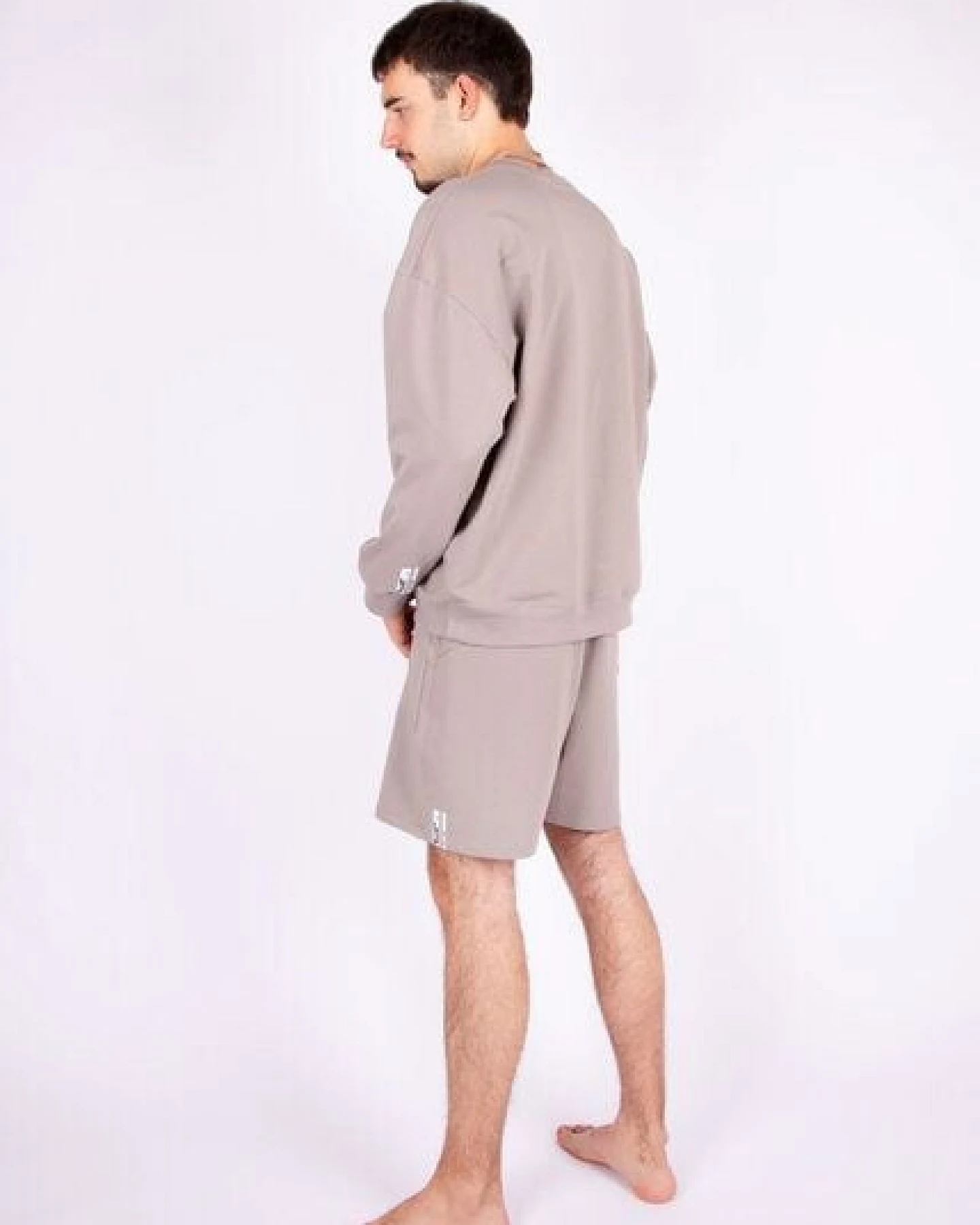 ÆVRIL Unisex Sweatshirt // Dolphin Grey // Bio-Baumwolle – Ansicht 4