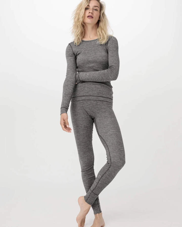 hessnatur Damen Langarmshirt SILK & WARM TOUCH mit Bio-Merinowolle und Seide - grau - Größe 34