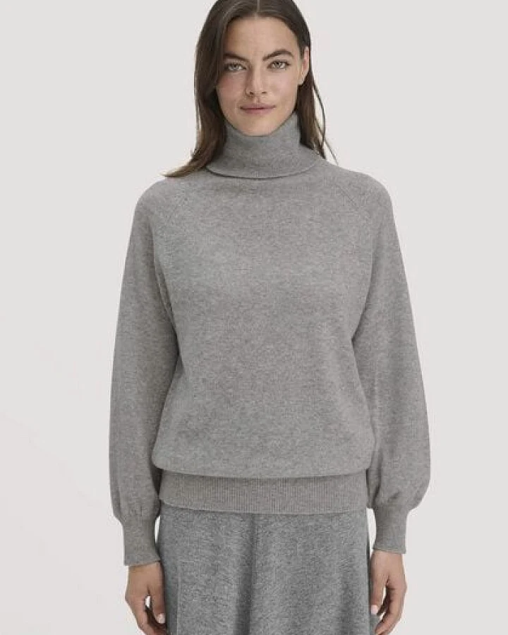 hessnatur Strick Rollkragen Pullover Relaxed BETTER RECYCLING aus reinem Kaschmir