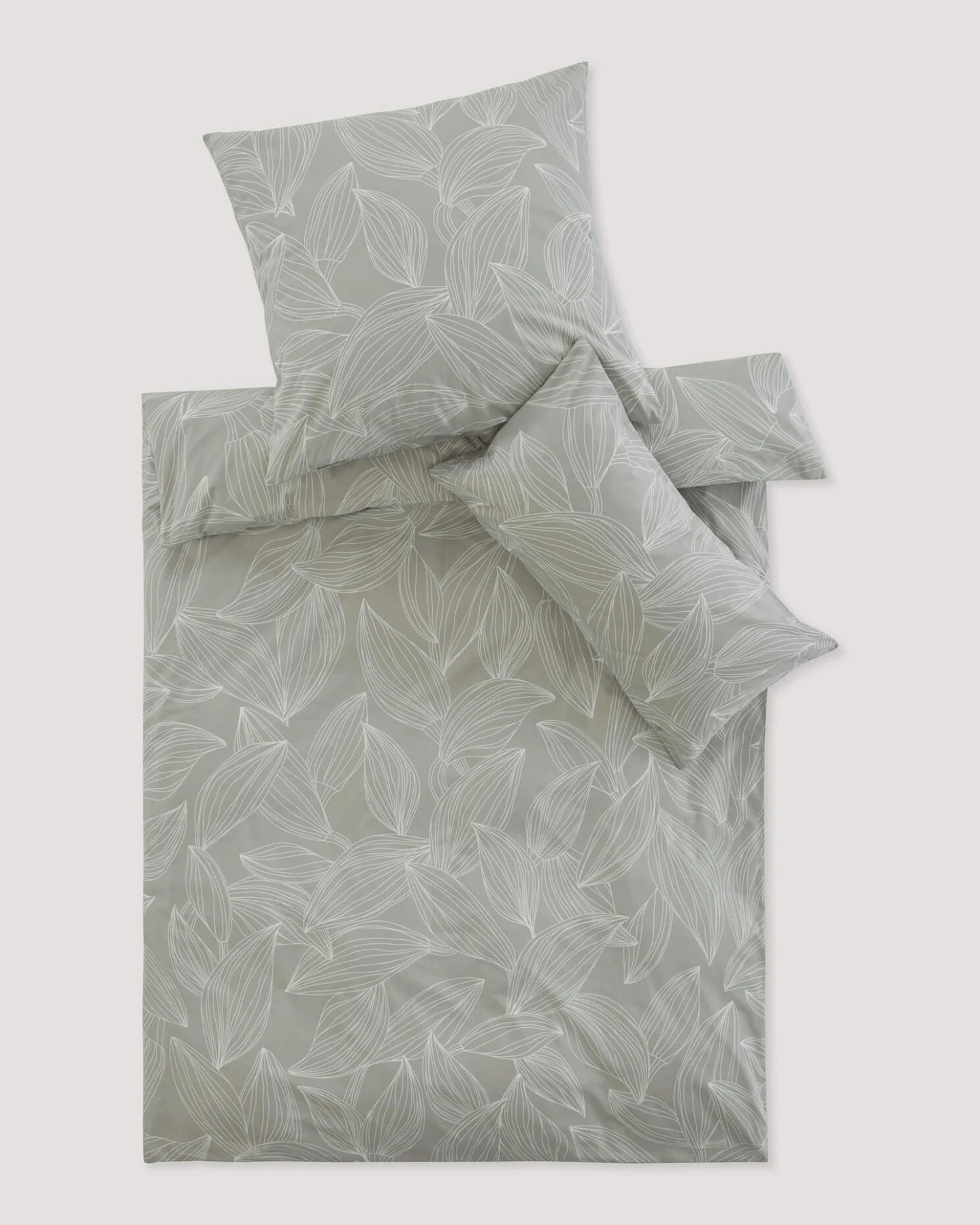 hessnatur Perkal Bettwäsche Set VENNO aus Bio-Baumwolle - grau - Größe 135x200 / 80x80 cm – Ansicht 2
