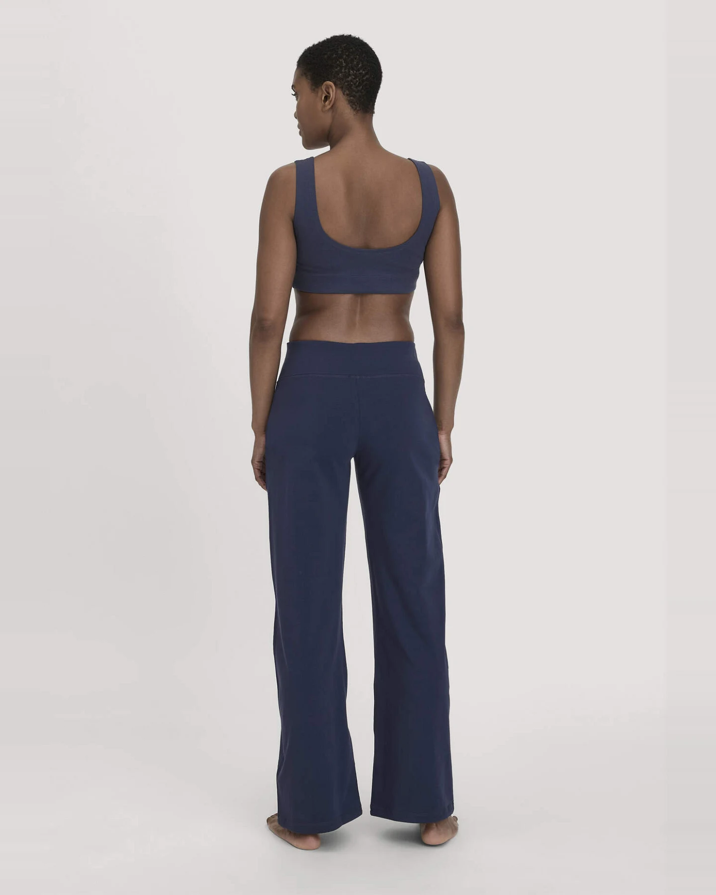 hessnatur Loungewear Hose Regular ACTIVE LIGHT aus Bio-Baumwolle - blau - Größe XL – Ansicht 2