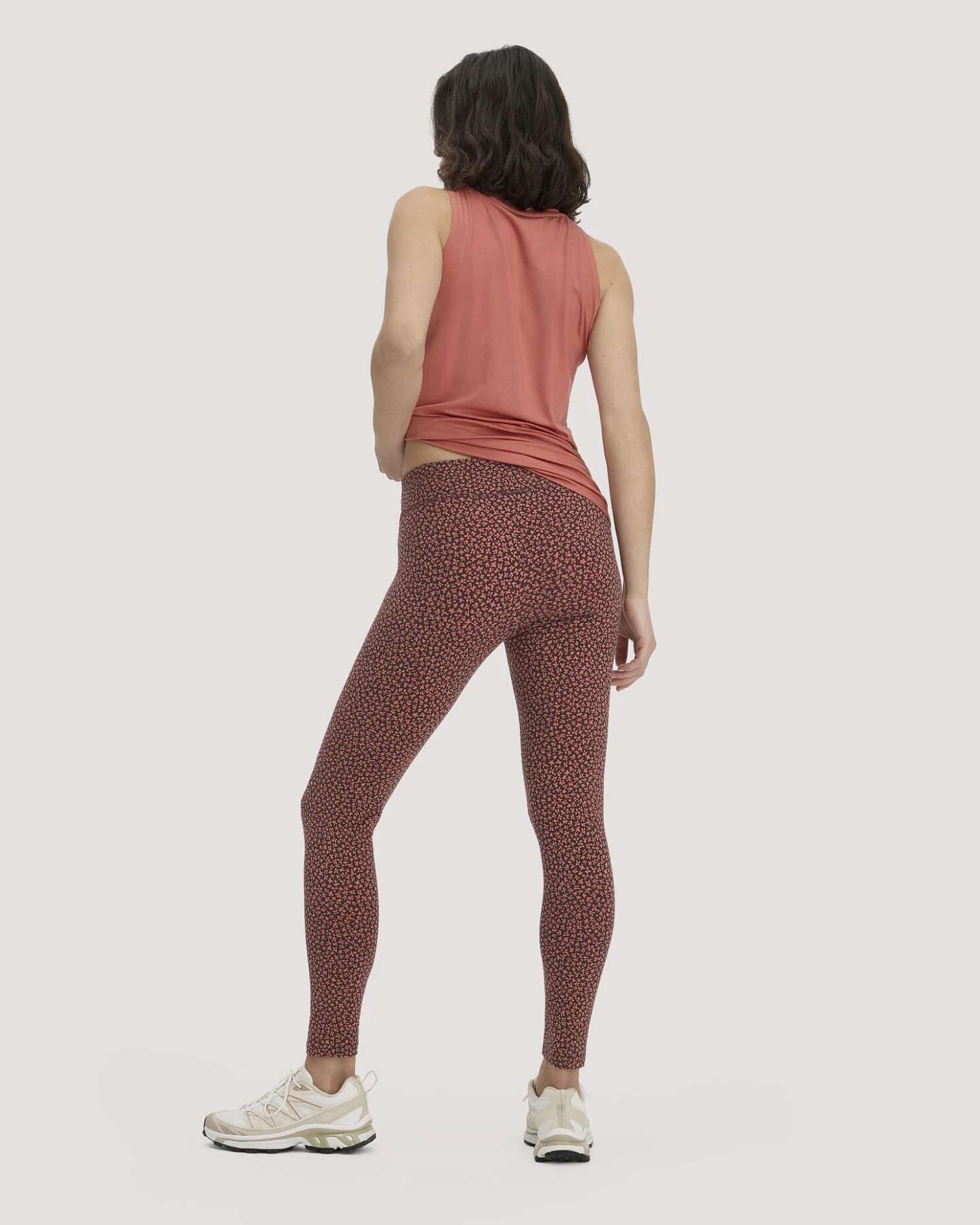 hessnatur Loungewear Leggings Medium Cut ACTIVE LIGHT aus Bio-Baumwolle - braun - Größe S – Ansicht 2