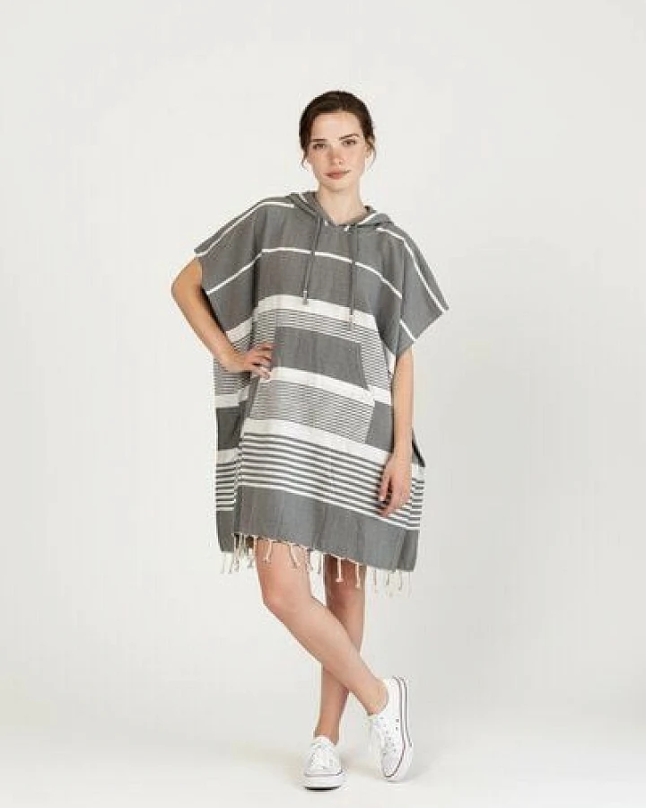 Just Be Strand- und Badeponcho Fala