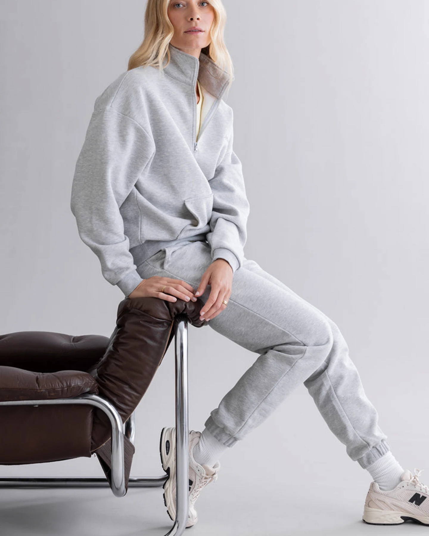 Hey Honey Cuff Sweat Pants - Grey Melange – Ansicht 9