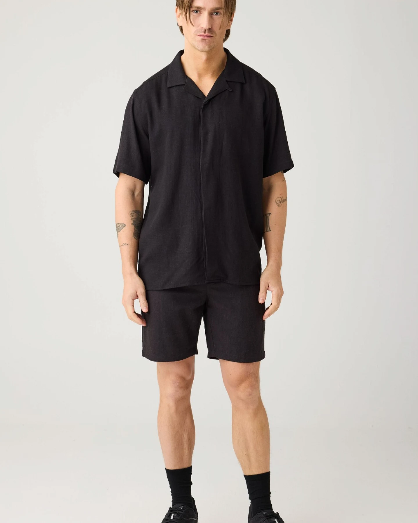 Hemd Relaxed Linen Mix Schwarz – Ansicht 2
