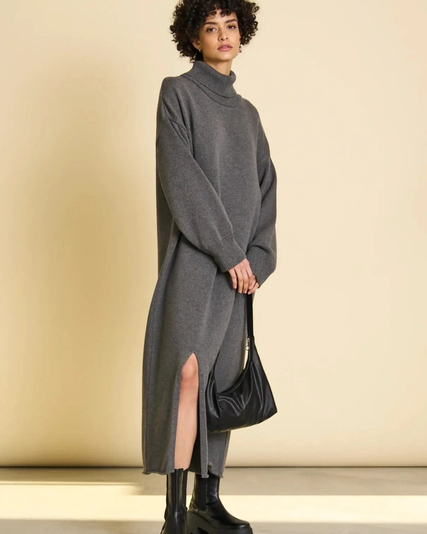 Kleid Inari Grau – Ansicht 2
