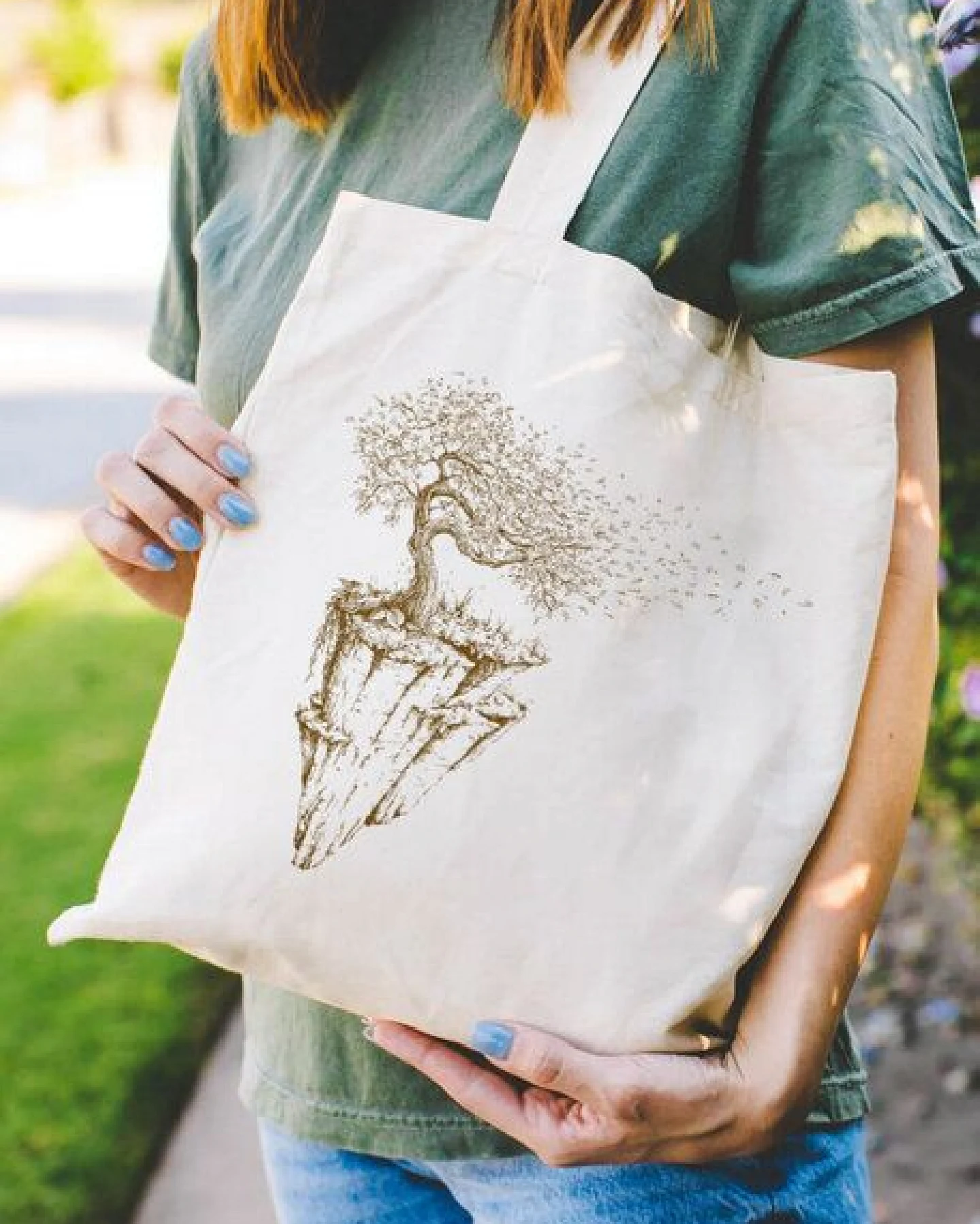 Life-Tree Tasche aus Biobaumwolle Fairwear "Maple Island" für in Grün/Blau/Weiß/Rot – Ansicht 2